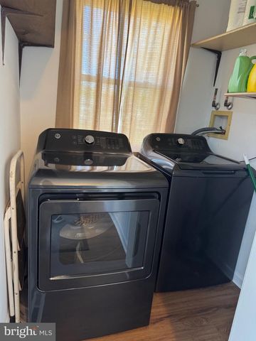 613 WALLACE AVE, Roebling, NJ 08554