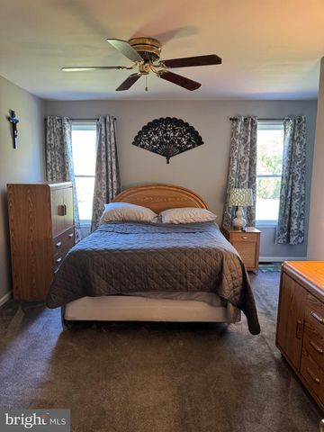 613 WALLACE AVE, Roebling, NJ 08554