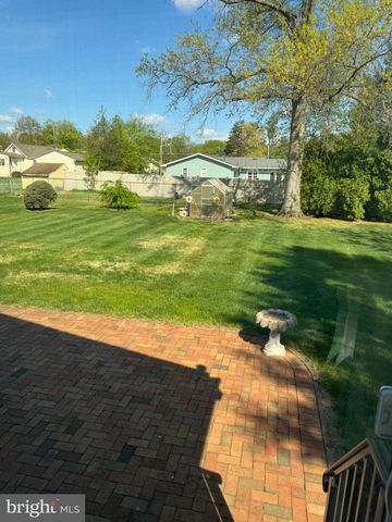 613 WALLACE AVE, Roebling, NJ 08554