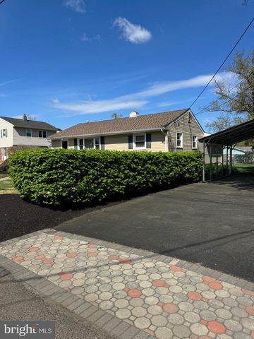 613 WALLACE AVE, Roebling, NJ 08554