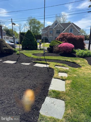 613 WALLACE AVE, Roebling, NJ 08554