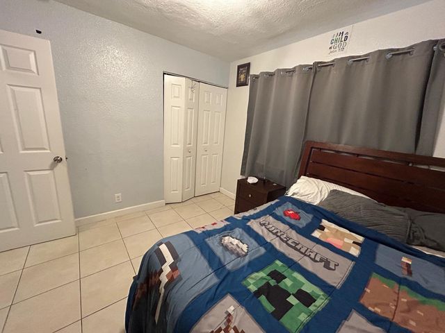 1530 SW 68th Ave, North Lauderdale, FL 33068