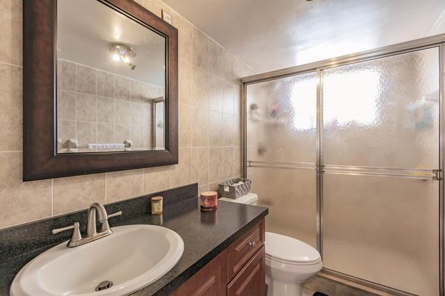 4270 NW 40th Street 105, Lauderdale Lakes, FL 33319