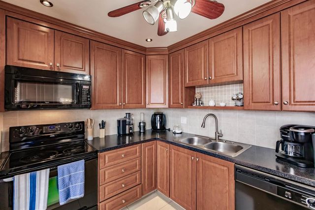 4270 NW 40th Street 105, Lauderdale Lakes, FL 33319
