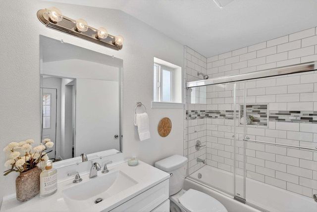 152 Grove Street, Watsonville, CA 95076