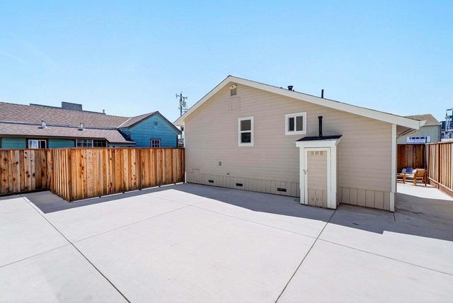 152 Grove Street, Watsonville, CA 95076