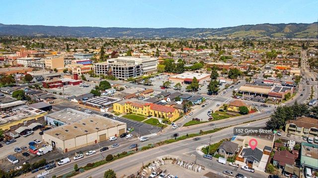 152 Grove Street, Watsonville, CA 95076