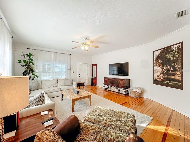 1209 CLOUSER AVENUE, Orlando, FL 32804