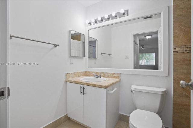 10610 SW 158th Ct 208, Miami, FL 33196