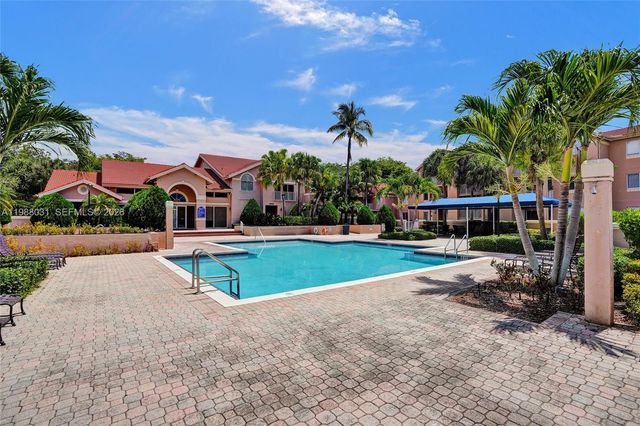 10610 SW 158th Ct 208, Miami, FL 33196