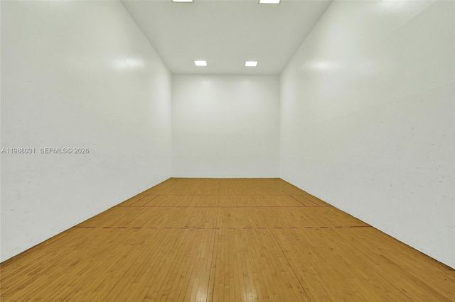 10610 SW 158th Ct 208, Miami, FL 33196