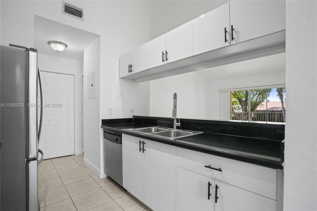 10610 SW 158th Ct 208, Miami, FL 33196