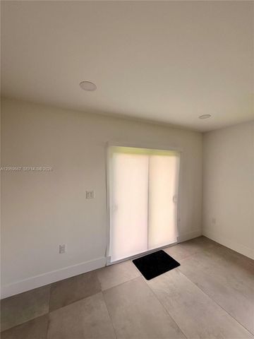 2420 NW 154th Street ., Miami Gardens, FL 33054