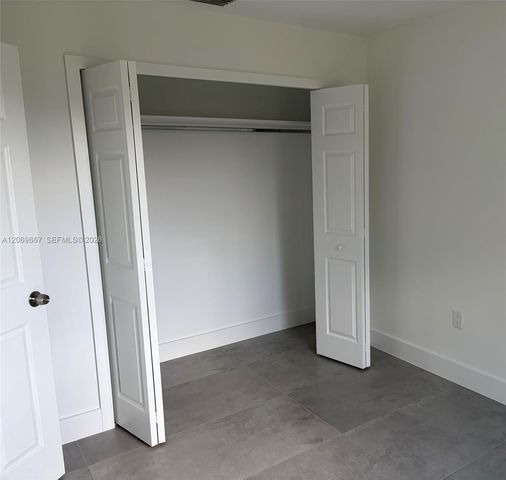 2420 NW 154th Street ., Miami Gardens, FL 33054