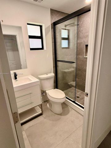 2420 NW 154th Street ., Miami Gardens, FL 33054