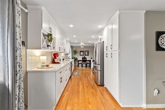 11921 Farwest Drive SW, Lakewood, WA 98498