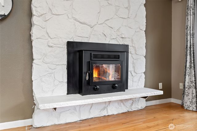 11921 Farwest Drive SW, Lakewood, WA 98498