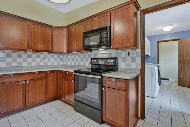 821 W PADONIA RD, Cockeysville, MD 21030