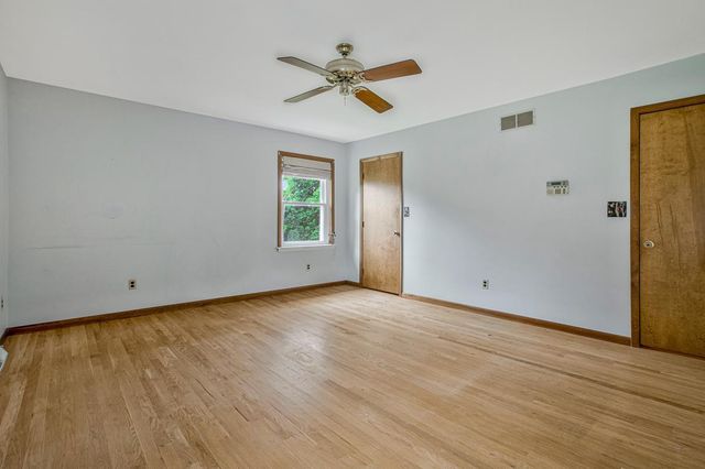 821 W PADONIA RD, Cockeysville, MD 21030