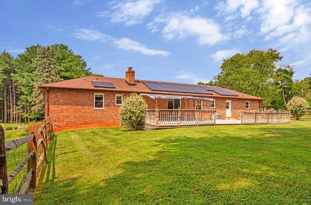 821 W PADONIA RD, Cockeysville, MD 21030