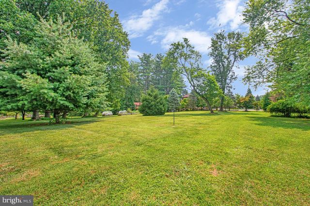 821 W PADONIA RD, Cockeysville, MD 21030