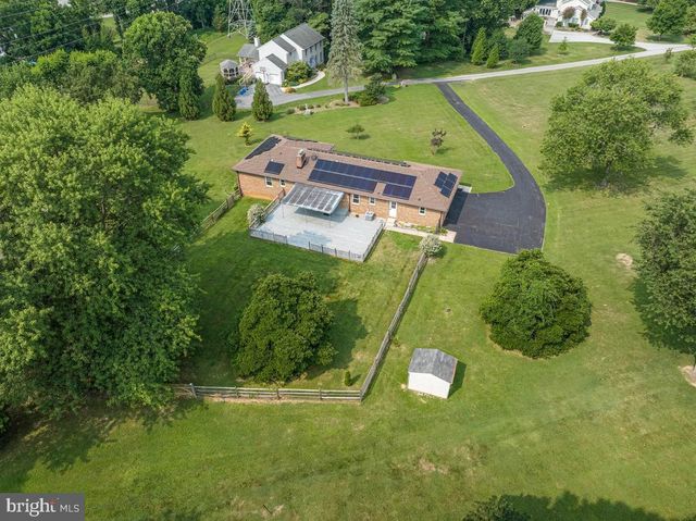 821 W PADONIA RD, Cockeysville, MD 21030