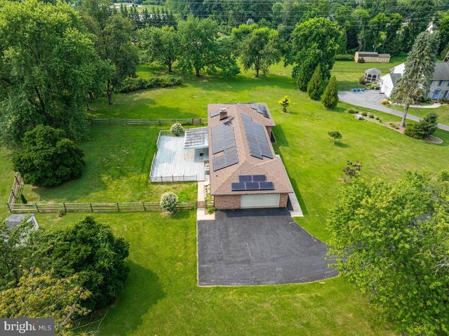 821 W PADONIA RD, Cockeysville, MD 21030