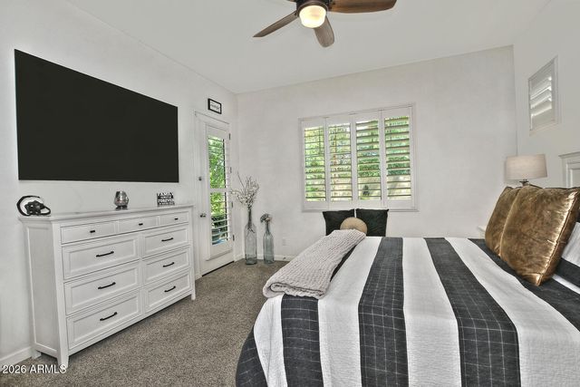 924 E DUMBARTON Avenue, Gilbert, AZ 85298