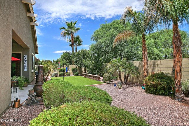 924 E DUMBARTON Avenue, Gilbert, AZ 85298