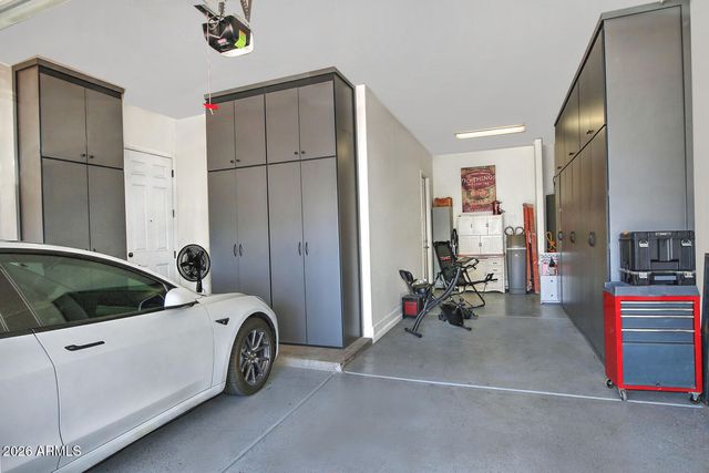 924 E DUMBARTON Avenue, Gilbert, AZ 85298