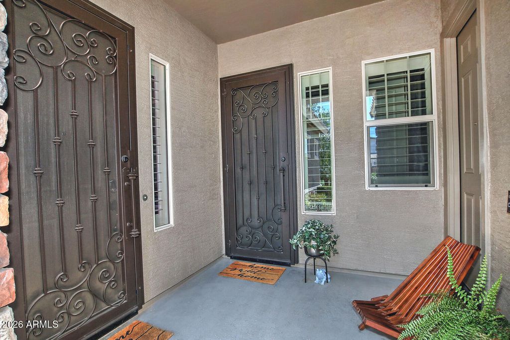 924 E DUMBARTON Avenue, Gilbert, AZ 85298 — photo 4