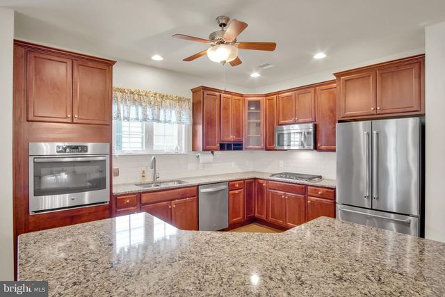 112 JAMES MADISON DRIVE, Mechanicsburg, PA 17050