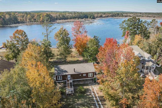 105 Dogwood Shores Lane, Eastover, SC 29044