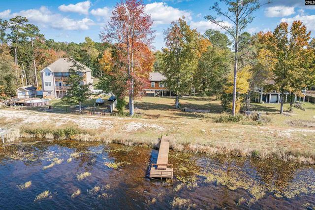 105 Dogwood Shores Lane, Eastover, SC 29044