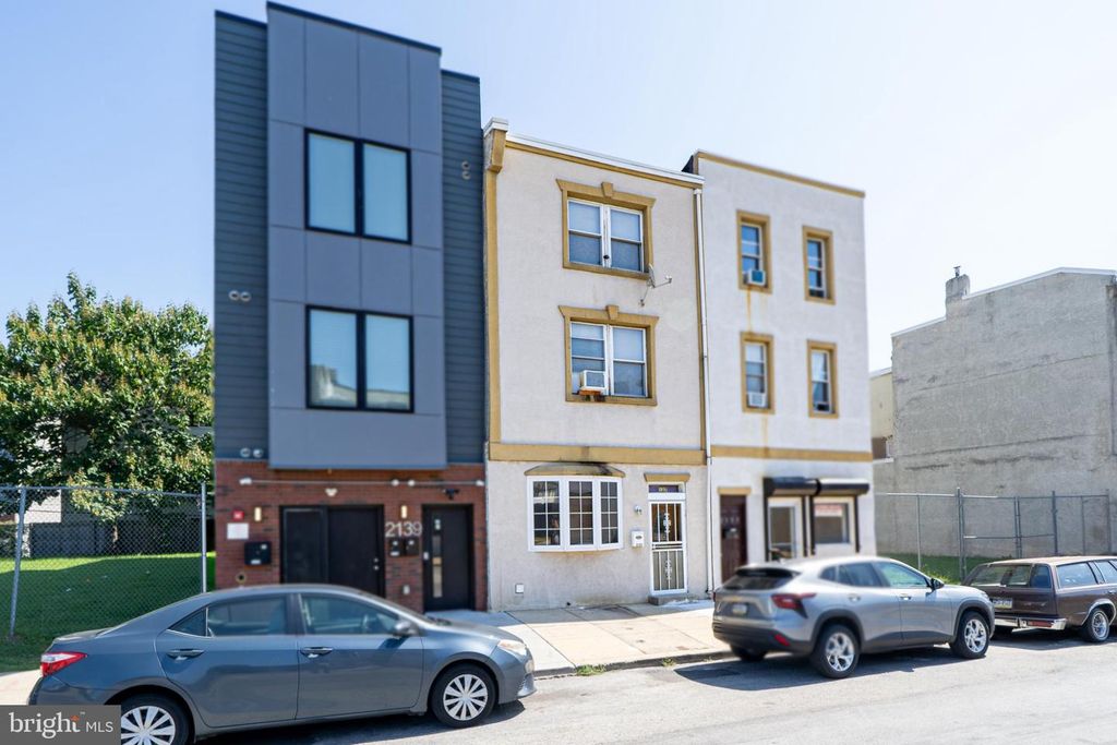 2137 N 6TH ST, PHILADELPHIA, PA 19122 — exterior