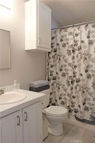 10550 Western 110, Stanton, CA 90680