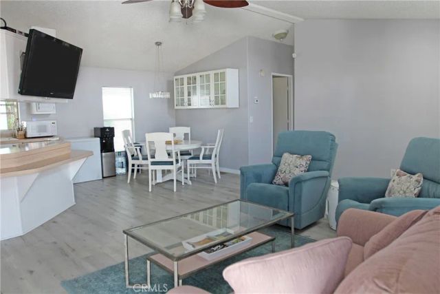 10550 Western 110, Stanton, CA 90680