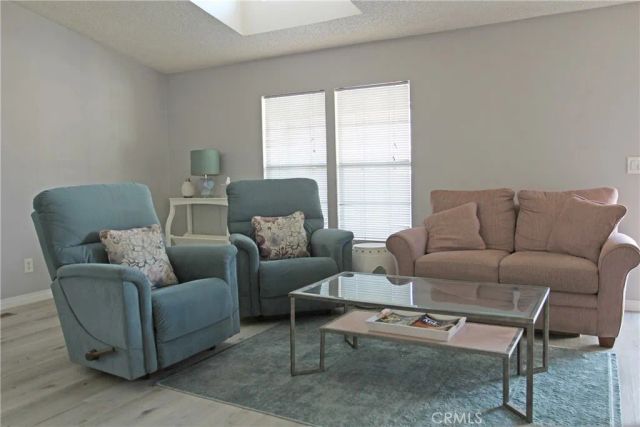 10550 Western 110, Stanton, CA 90680