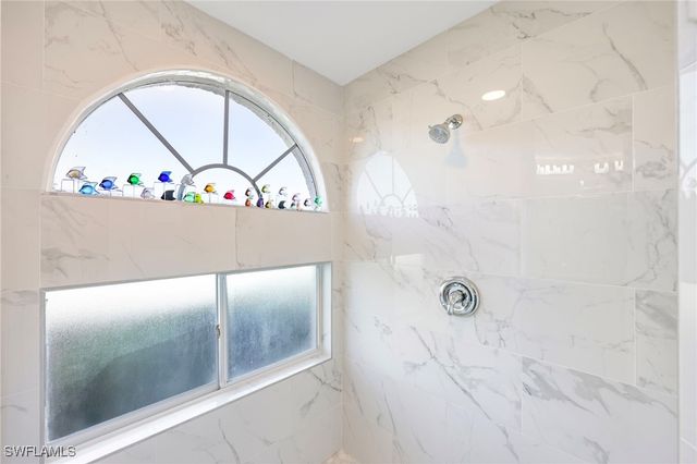 2761 Citrus Lake DR H102, Naples, FL 34109