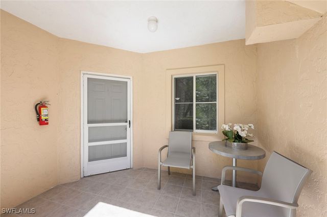 2761 Citrus Lake DR H102, Naples, FL 34109