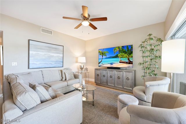 2761 Citrus Lake DR H102, Naples, FL 34109