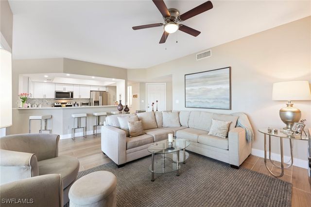 2761 Citrus Lake DR H102, Naples, FL 34109