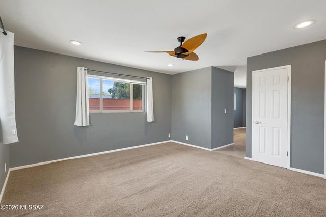 4312 E Bryn Mawr Road, Tucson, AZ 85711