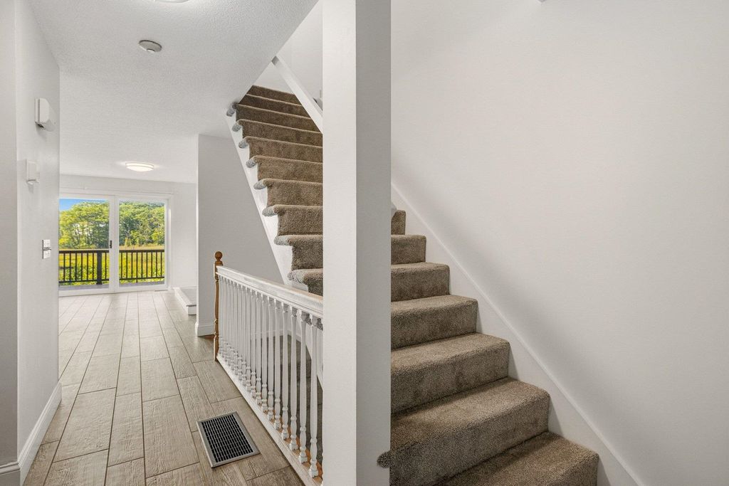 Image 18 of property listing at 107 Dunvegan Woods Drive, Hampton, NH 03842