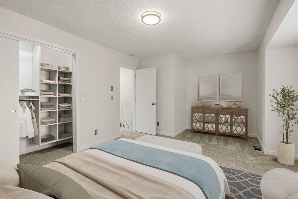 Image 27 of property listing at 107 Dunvegan Woods Drive, Hampton, NH 03842