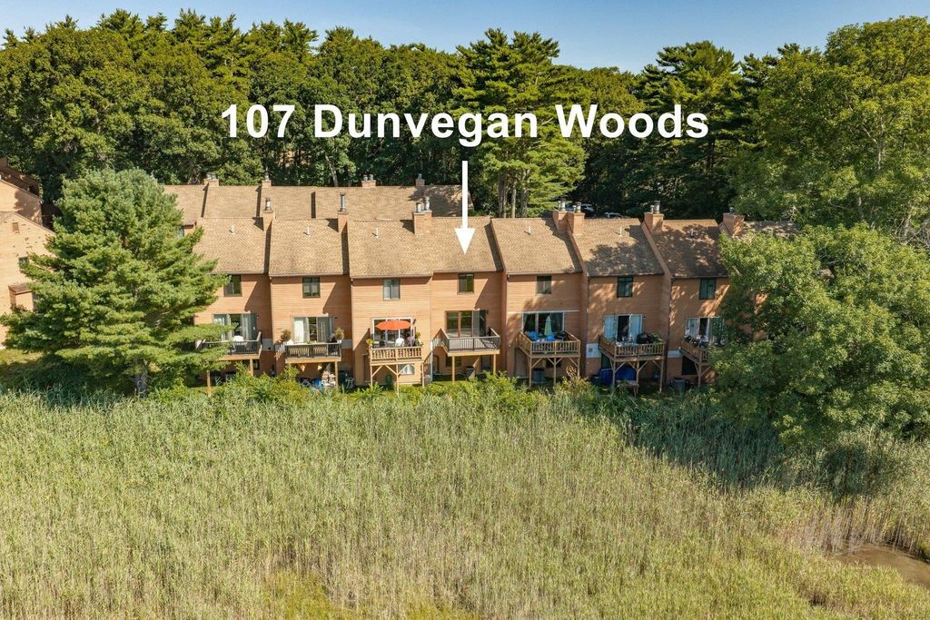 Image 41 of property listing at 107 Dunvegan Woods Drive, Hampton, NH 03842