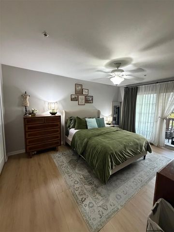 16896 Farmington Road, Livonia, MI 48154