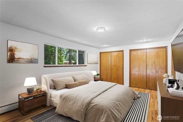 1 Beach Lane SW, Lakewood, WA 98498