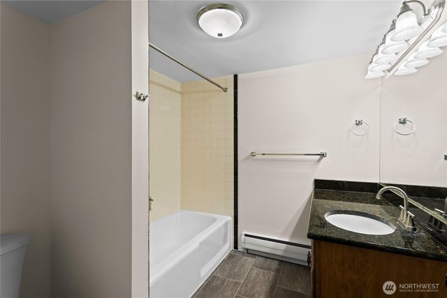 1 Beach Lane SW, Lakewood, WA 98498
