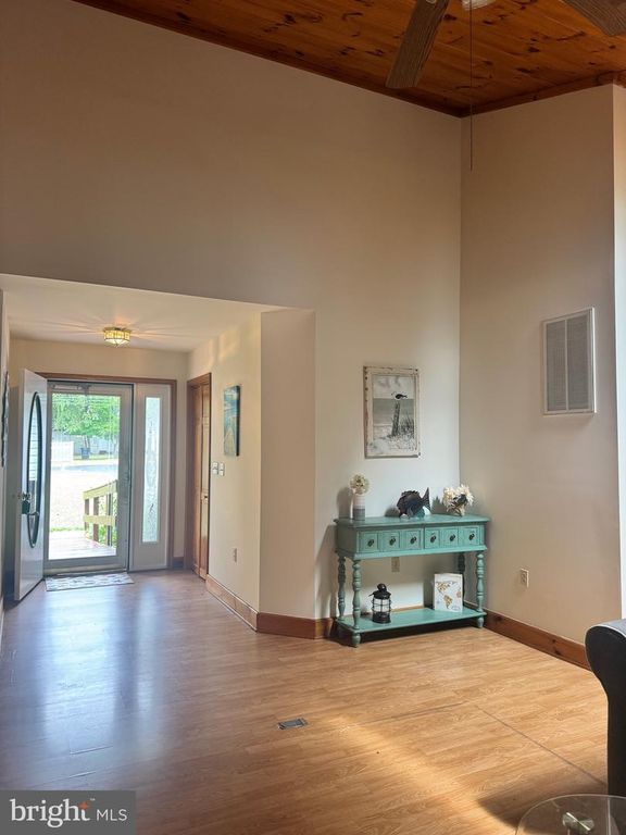 300 S 1ST ST, Denton, MD 21629